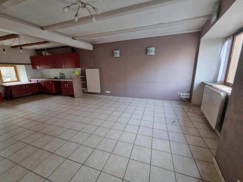 Maison - 98 m² - 5 pièces