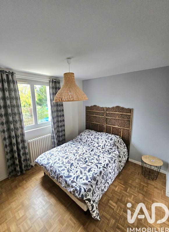 Maison - 97 m² - 5 pièces