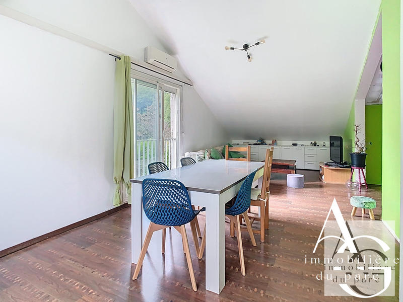 Maison - 120 m² - 6 pièces