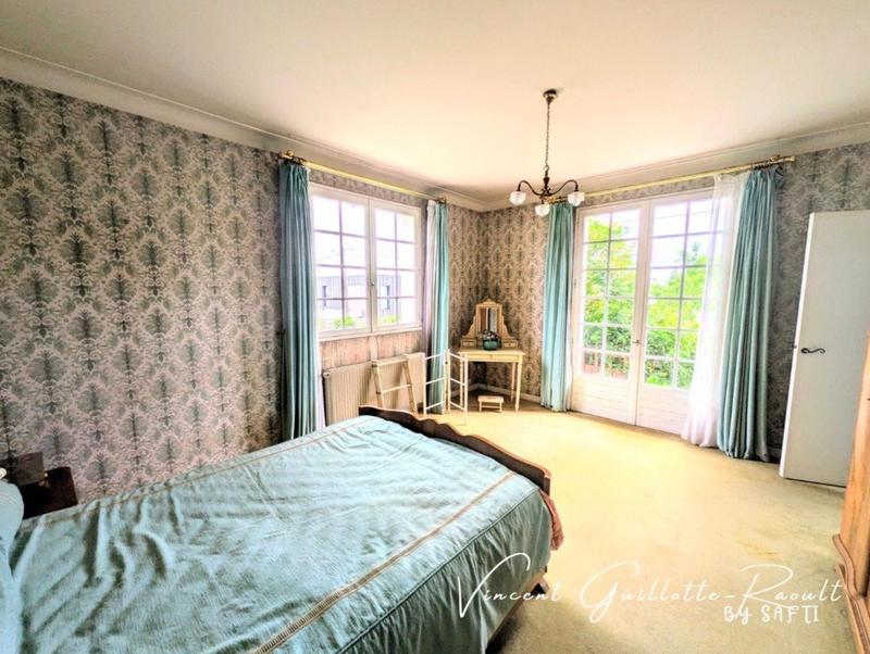 Maison de maîtres - 239 m² - 9 pièces