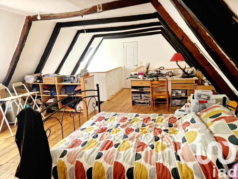 Maison - 97 m² - 5 pièces