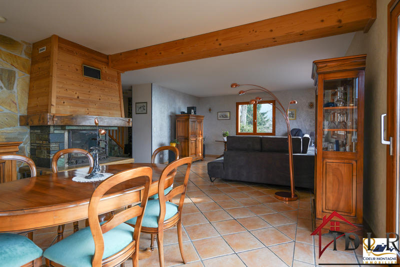 Maison - 168 m² - 5 pièces