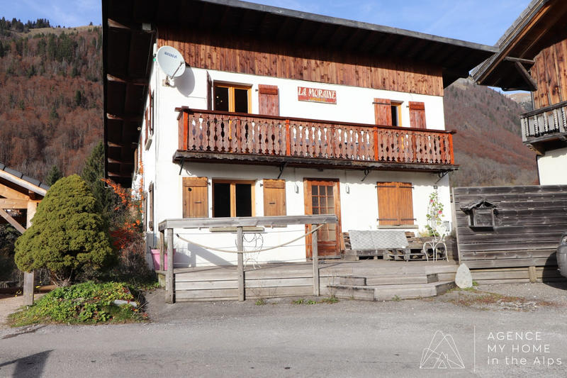 Appartement - 90 m² - 5 pièces