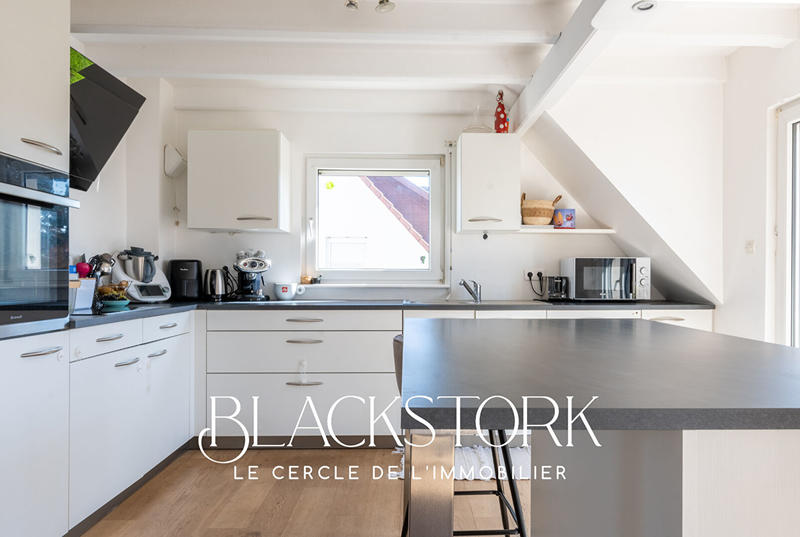 Appartement - 94 m² - 4 pièces