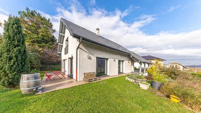 Maison - 147 m² - 5 pièces