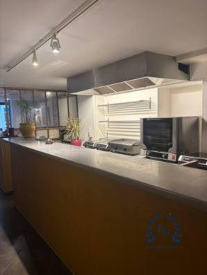 Local commercial - 100 m²