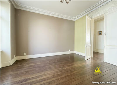 Appartement - 177 m² - 6 pièces