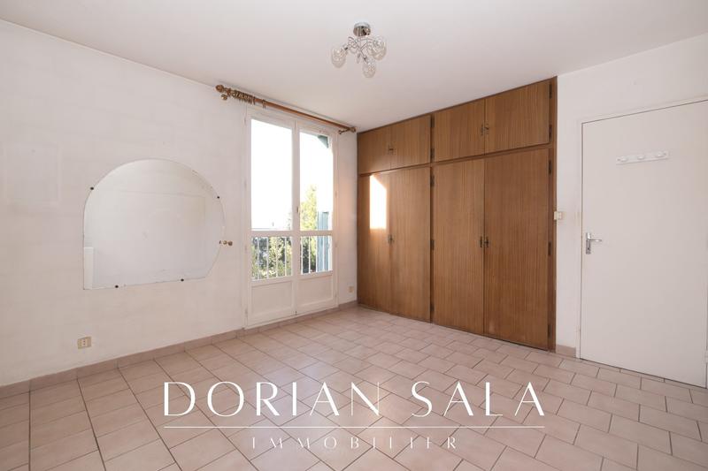 Appartement - 96 m² - 5 pièces