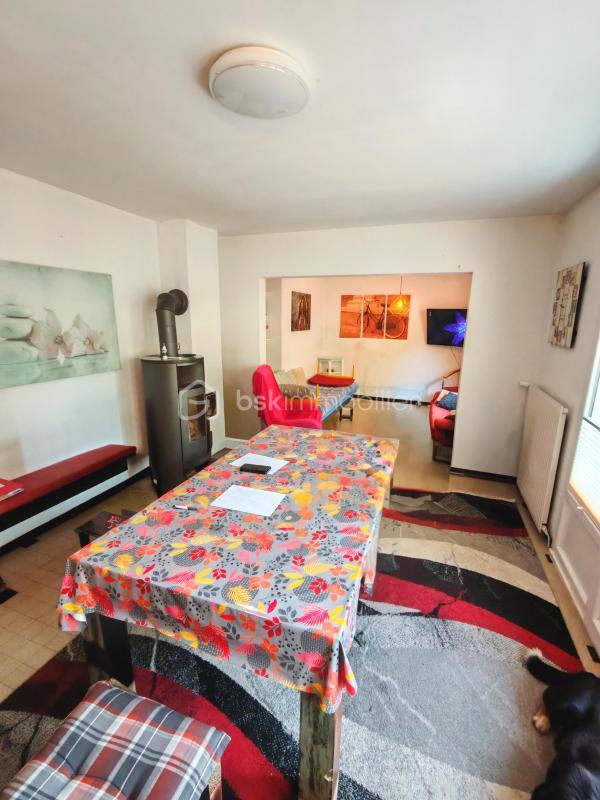 Maison traditionnelle - 77 m² - 3 pièces