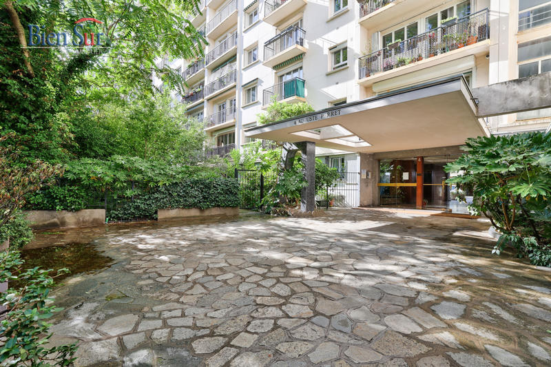 Appartement - 83 m² - 3 pièces