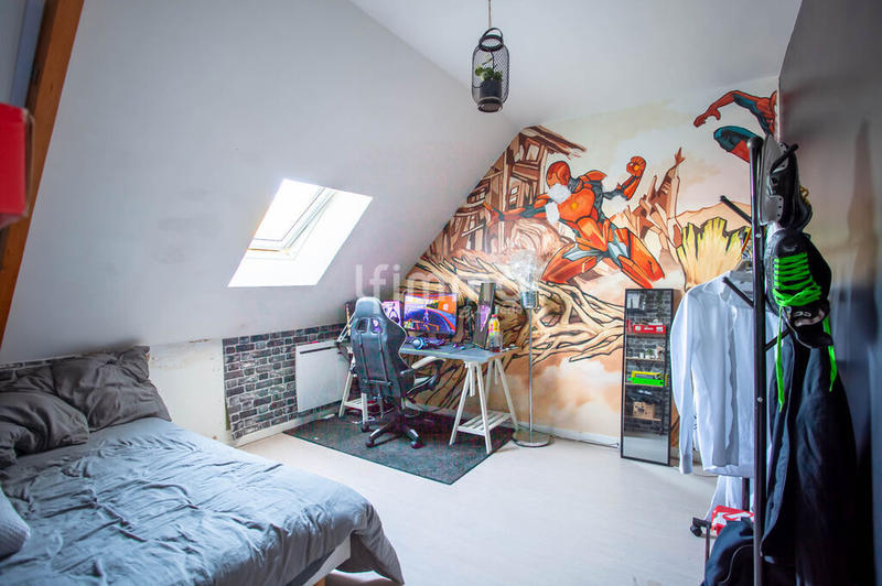 Pavillon - 156 m² - 7 pièces