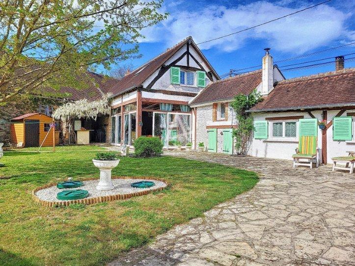 Maison - 147 m² - 7 pièces