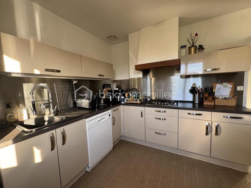 Pavillon - 101 m² - 7 pièces