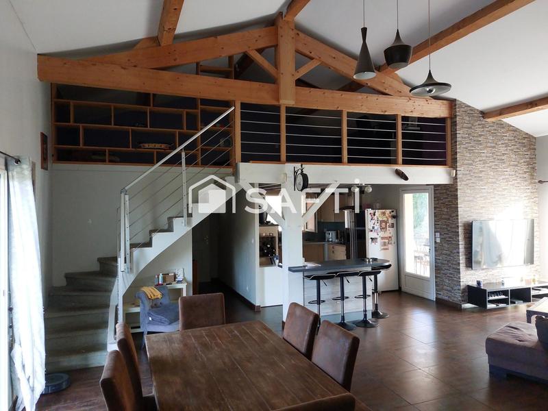 Maison - 134 m² - 6 pièces