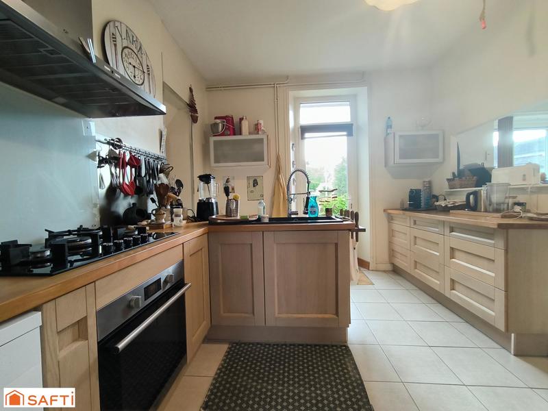 Maison - 127 m² - 7 pièces