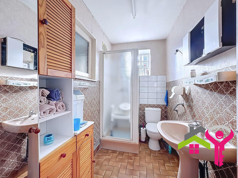 Maison - 80 m² - 5 pièces