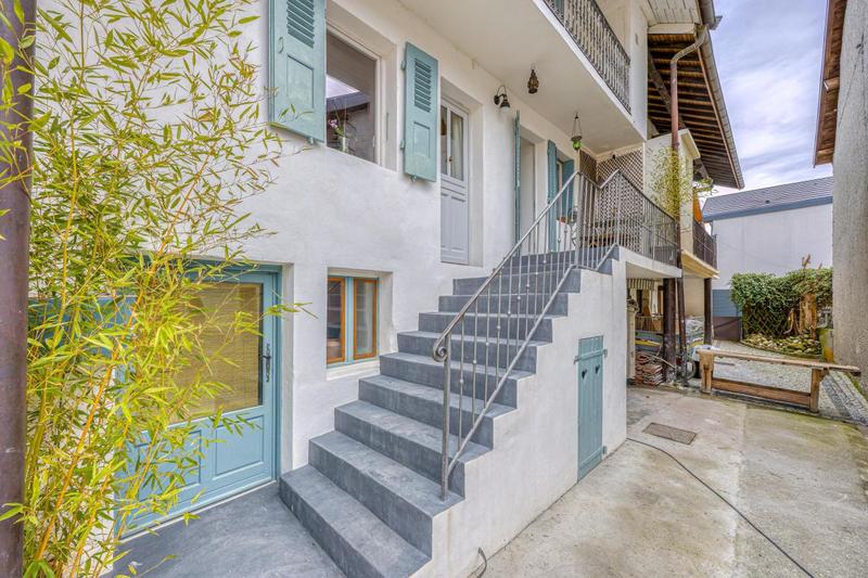 Maison - 190 m² - 7 pièces