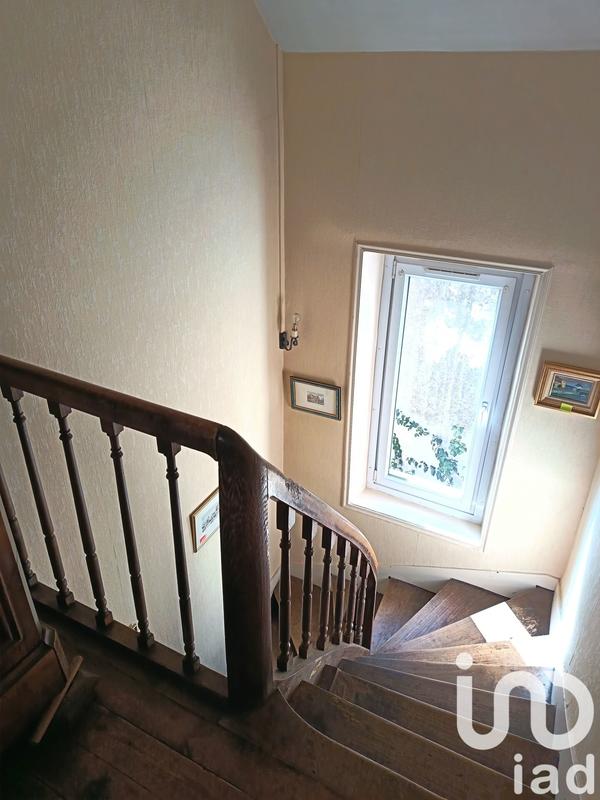 Maison - 139 m² - 7 pièces