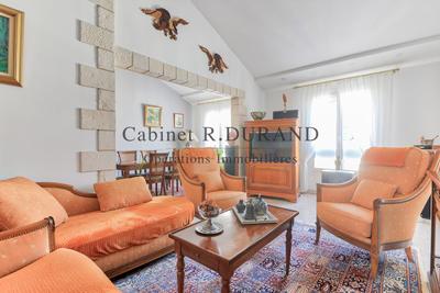 Appartement - 113 m² - 6 pièces