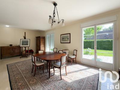 Maison - 186 m² - 7 pièces