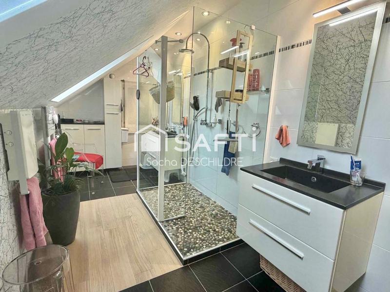 Maison - 140 m² - 5 pièces