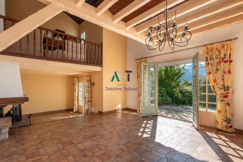 Maison - 154 m² - 6 pièces