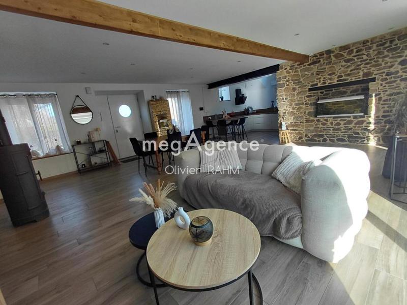 Corps de ferme - 150 m² - 6 pièces