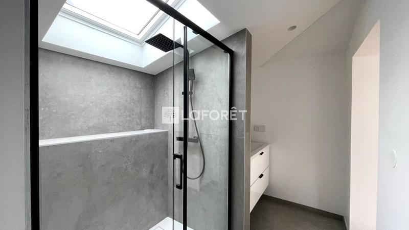 Appartement - 100 m² - 4 pièces