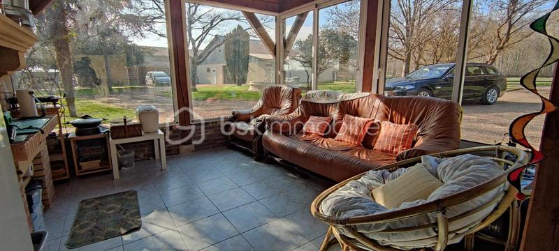 Propriété - 179 m² - 5 pièces