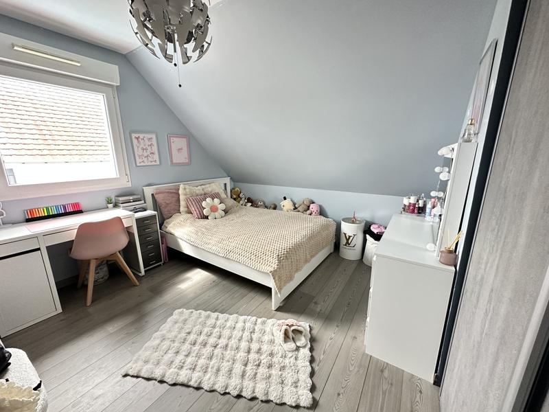 Maison - 102 m² - 5 pièces