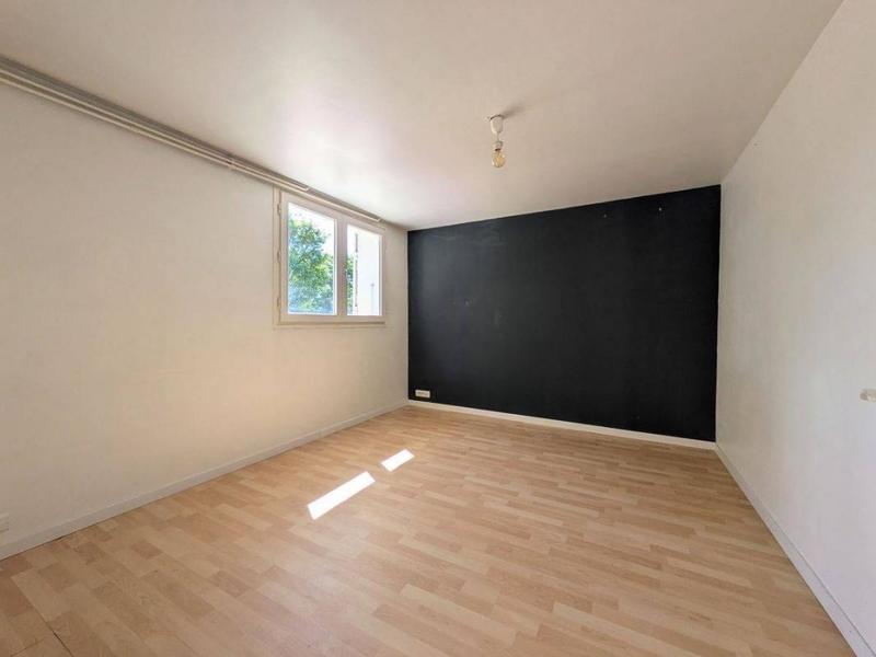 Maison - 93 m² - 6 pièces