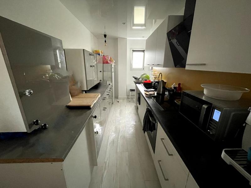 Maison - 380 m² - 16 pièces