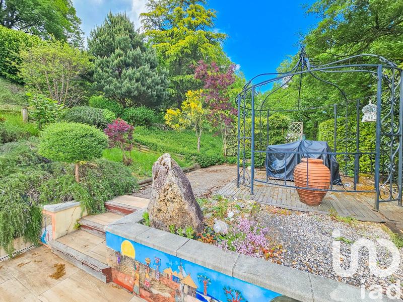 Maison - 171 m² - 7 pièces