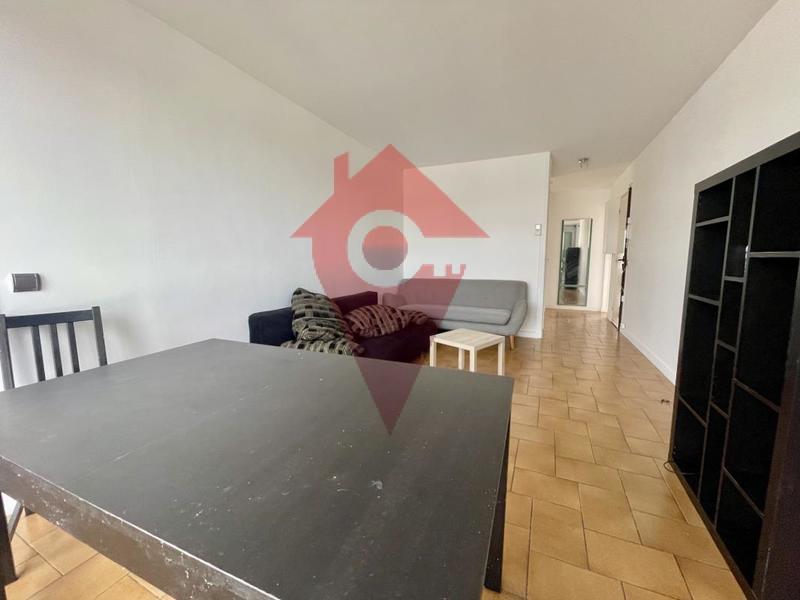 Appartement - 84 m² - 4 pièces