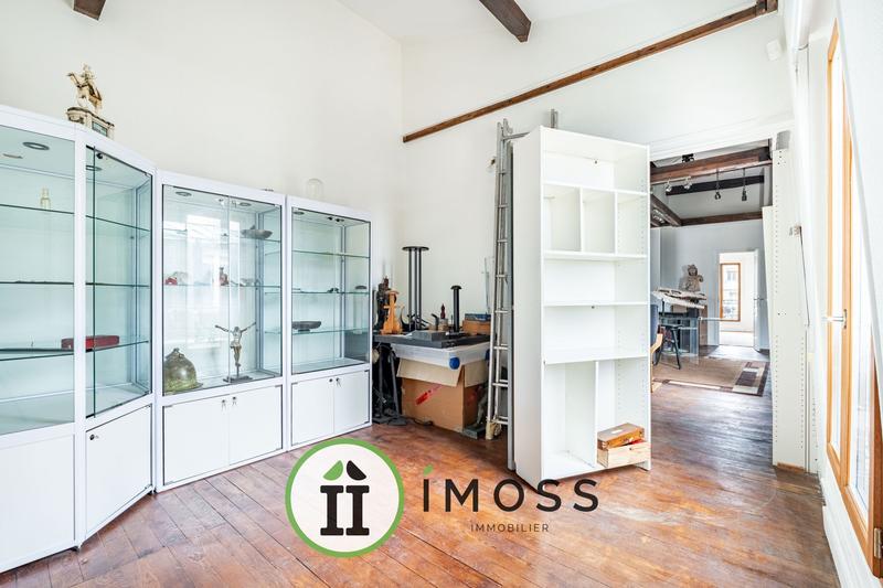 Appartement - 170 m² - 6 pièces