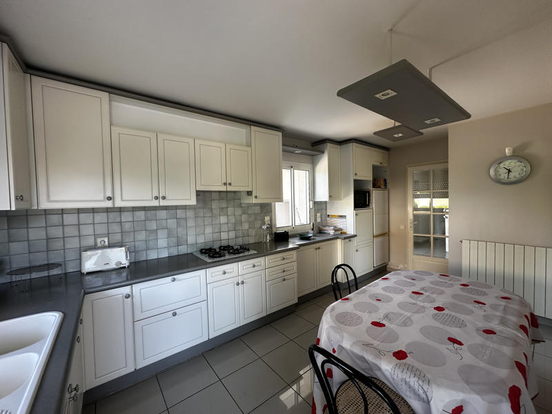 Maison - 163 m² - 5 pièces