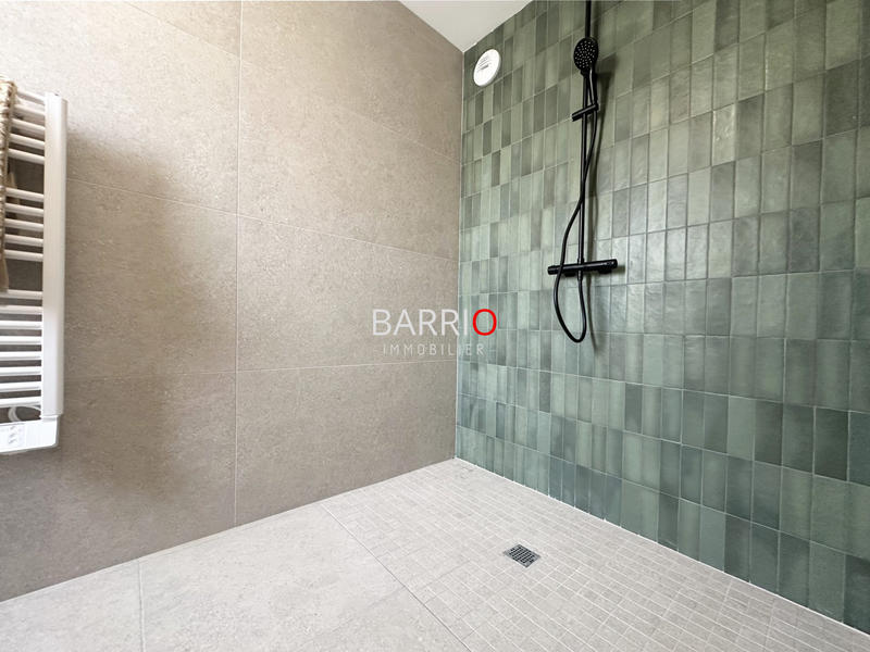 Appartement - 90 m² - 3 pièces