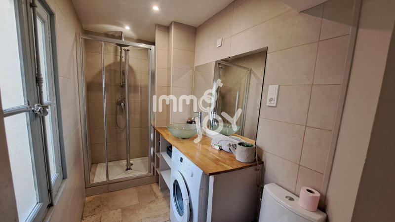 Appartement - 93 m² - 4 pièces