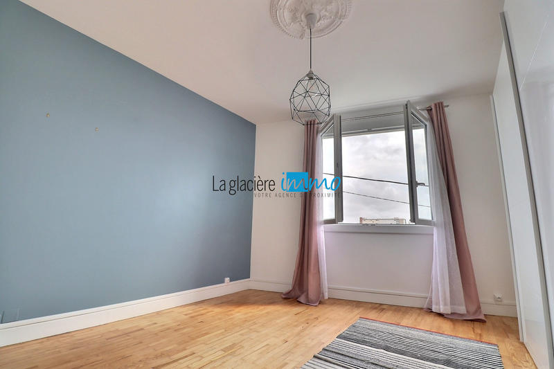 Appartement - 98 m² - 4 pièces