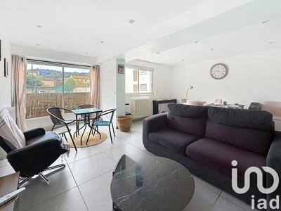 Appartement - 82 m² - 4 pièces