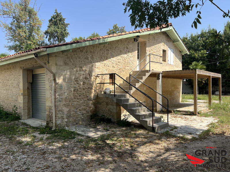 Maison - 207 m² - 7 pièces