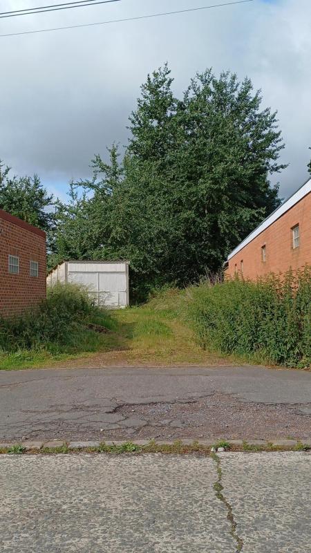 Terrain constructible - 1 363 m²