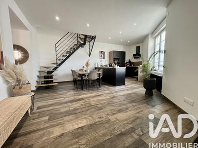 Maison de ville - 96 m² - 5 pièces