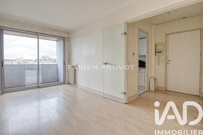Appartement - 82 m² - 4 pièces