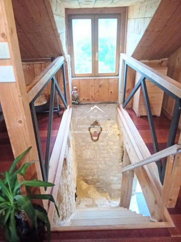 Maison ancienne - 100 m² - 5 pièces