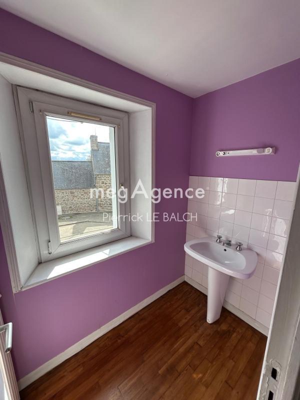 Maison - 99 m² - 4 pièces