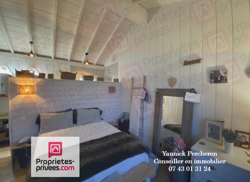 Maison - 400 m² - 3 pièces