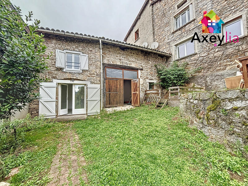 Maison - 96 m² - 3 pièces