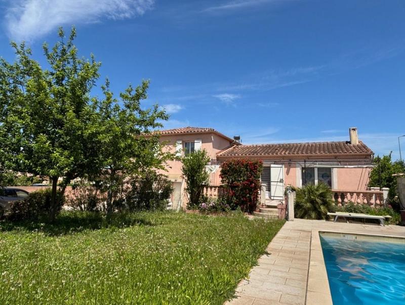 Maison - 116 m² - 5 pièces