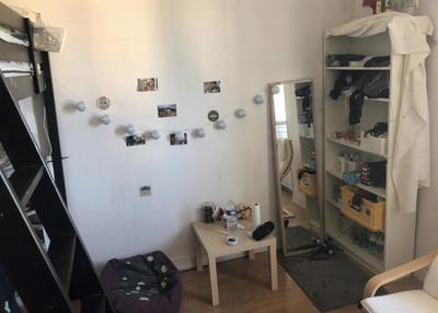 Appartement ancien - 12 m² - 1 pièce